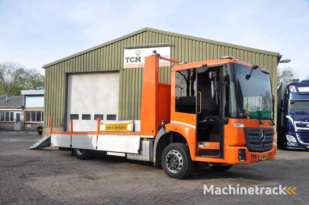 Mercedes-Benz Econic 1827 E6 2020 TRANSPORTER 62.489km