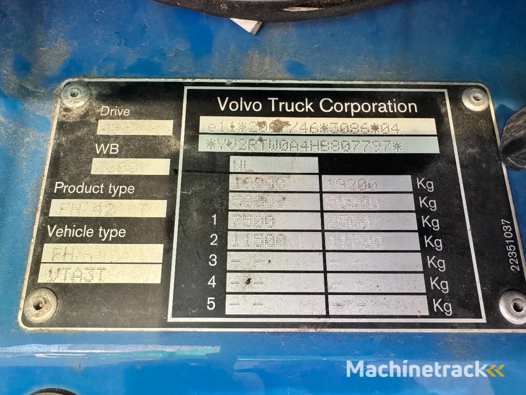 Volvo FH 420 4X2 ADR EX/II FL OX AT PTO+COMPRESSOR iPARKCOOL