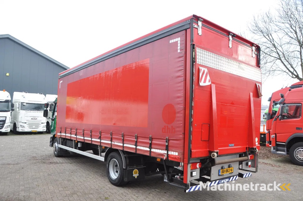 Volvo FL 250 16 Tonner SCHUIFZEIL + GESLOTEN BAK + LAADKLEP
