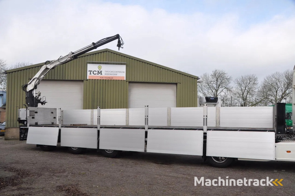 KWB + JKB 12R KRAAN + ROTATOR + ALU BORDEN