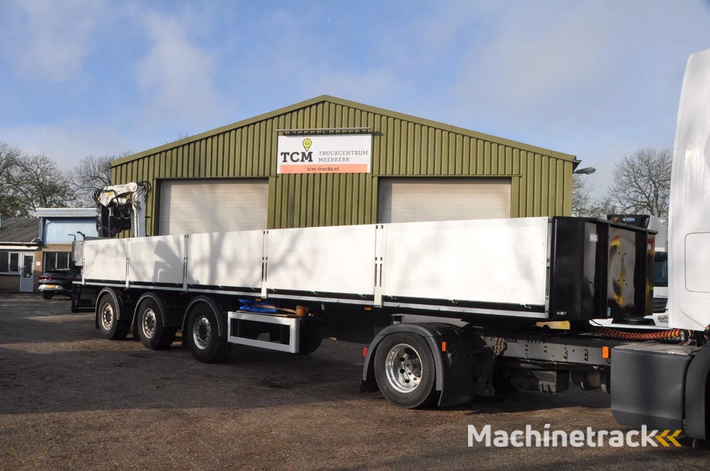 KWB + KENNIS 13RL/60-2 KRAAN + ROTATOR + ALU BORDEN