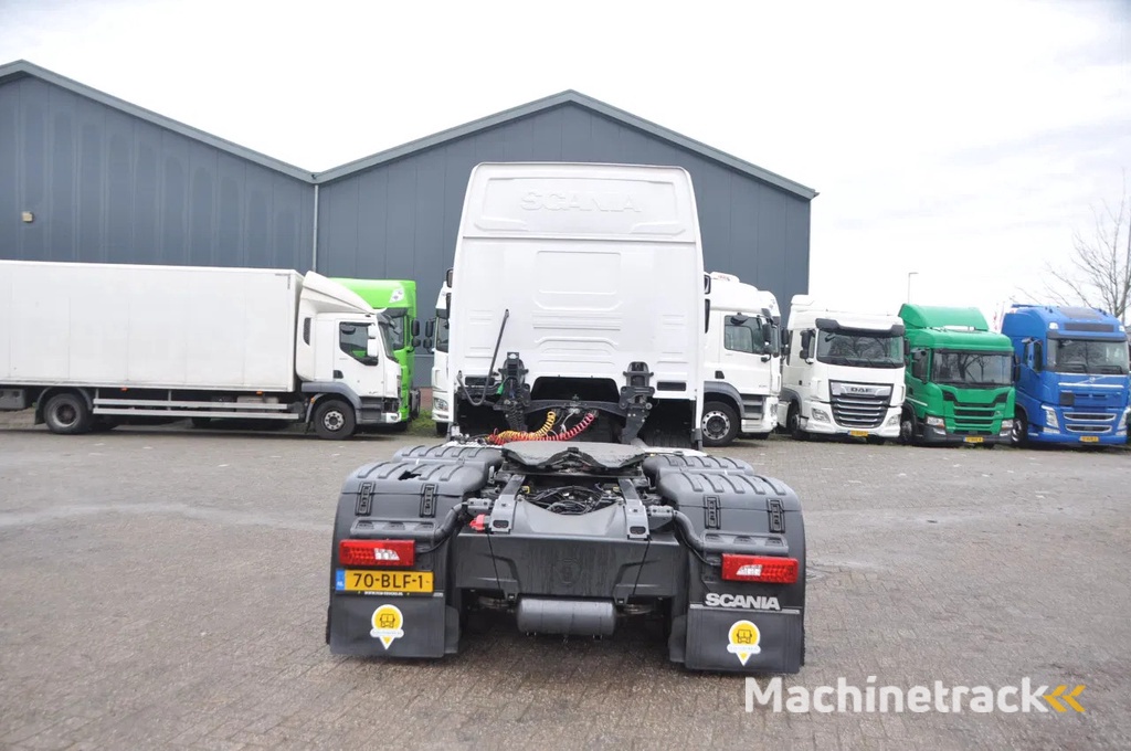 Scania R410 6X2/4 2018  ALCOA'S  LIFT-STUURAS