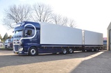 Minituur van DAF XF 530 SSC 6X2 2022 + 2011 DRACO FRIGO - BLOEMEN COMBI