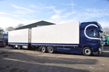 Minituur van DAF XF 530 SSC 6X2 2022 + 2011 DRACO FRIGO - BLOEMEN COMBI