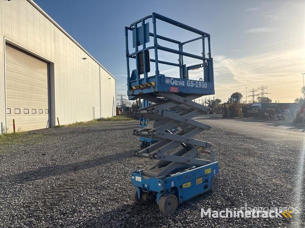 Genie GS1930
