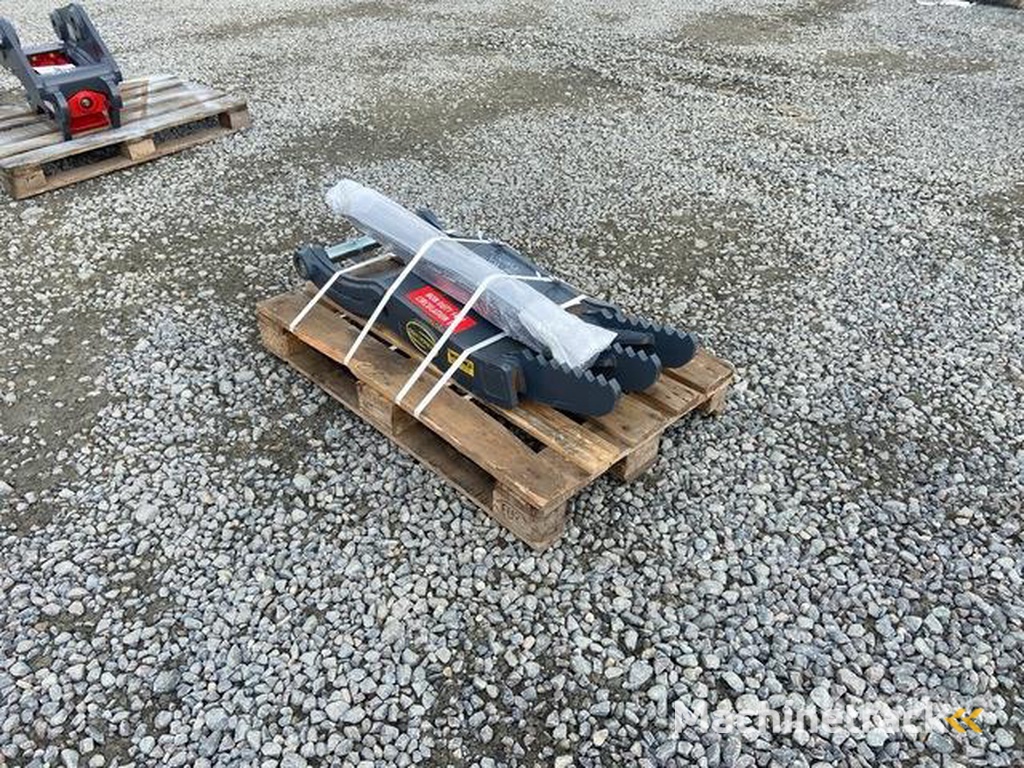 Strickland Excavator Thumb - Fits Hitachi ZX85 (Unused)