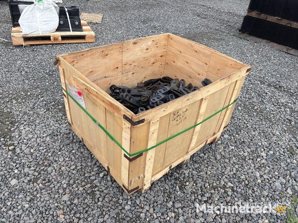 Strickland of Strickland Bucket Teeth (Unused)