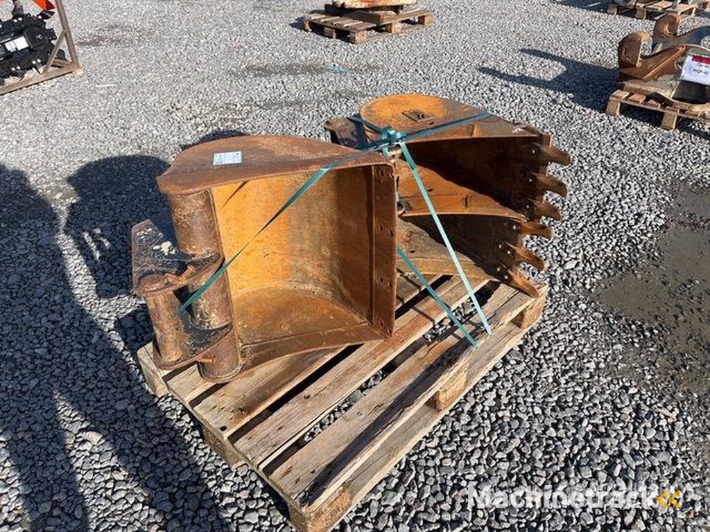 Quantity of (3) Excavator Bucket