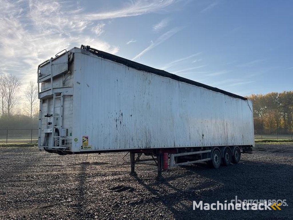 Samro Tri/A Enclosed Trailer