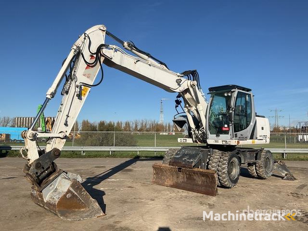 New Holland WE170C Wheel Excavator