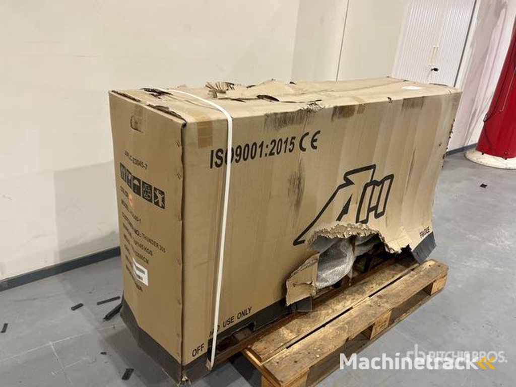 Ultra Motocross Thunder 300 BL Motocross Bike (Unu