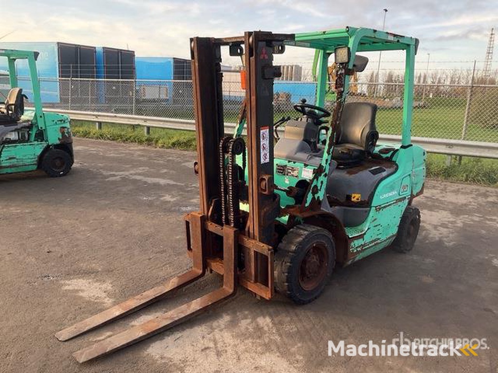 Mitsubishi FD25NT 2500 kg Forklift (Inoperable)