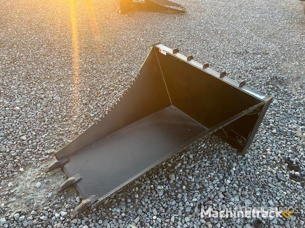 Rhino-Cross 003-057-001A Skid Steer Stump Bucket (