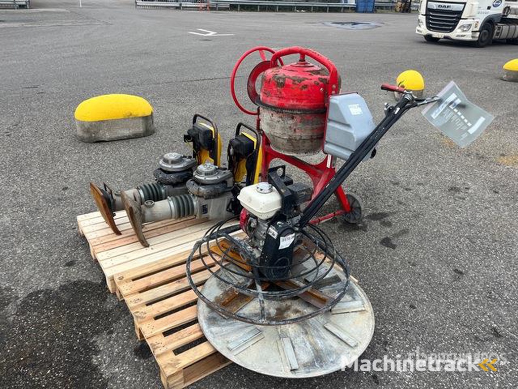 Wacker Neu BS50-2 Jumping Jack tamper