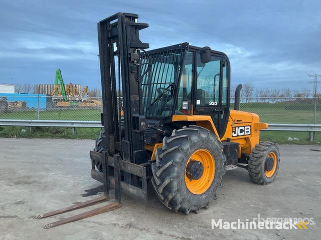JCB 930