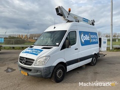 mercedes-benz-p130v-articulated-boom-on-mercedes-benz-4x2-boom