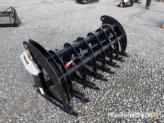 giyi-clg72-1800-mm-skid-steer-grapple-unused