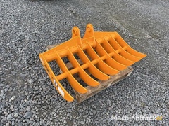 giyi-fit-to-cat-305-excavator-rake-unused