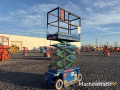 holland-lift-ministar-z-45fl8-electric-scissor-lift