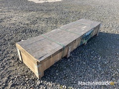 rhino-cross-1020-storage-building-unused