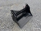 Minituur van GIYI XKH39 990 mm Multi-Purpose Skid Steer Bucket