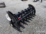 Thumbnail of GIYI CLG72 1800 mm Skid Steer Grapple (Unused)