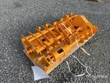 Minituur van Quantity of (8) GIYI Excavator Attachment (Unused)