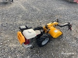 Minituur van Ferrari 310 Walk-Behind Rototiller