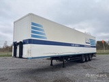 Minituur van Wabco Kogel Tri/A Enclosed Trailer