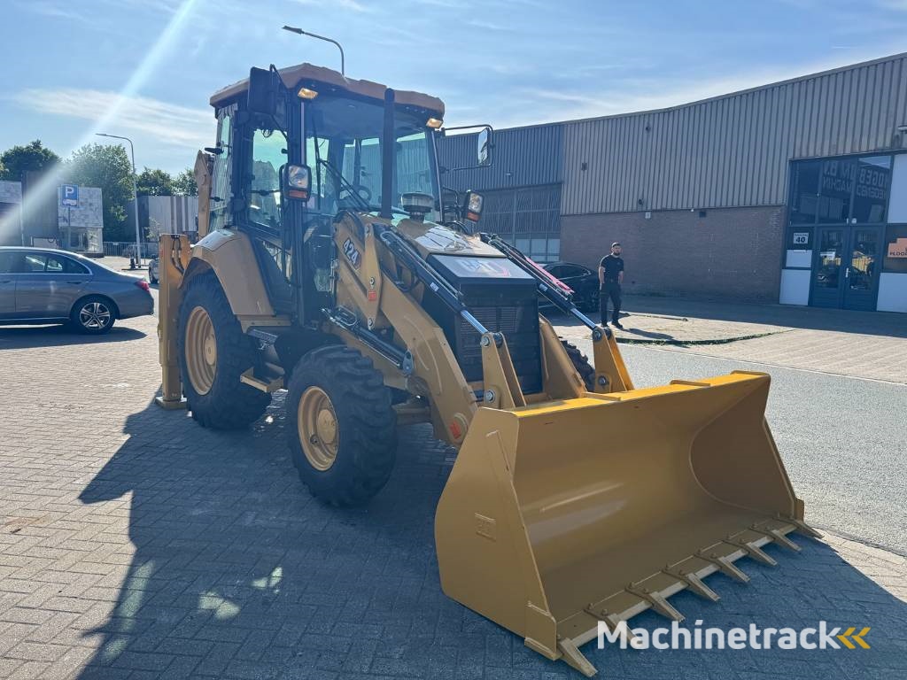 CAT 424 4X4 ( NEW UNUSED )