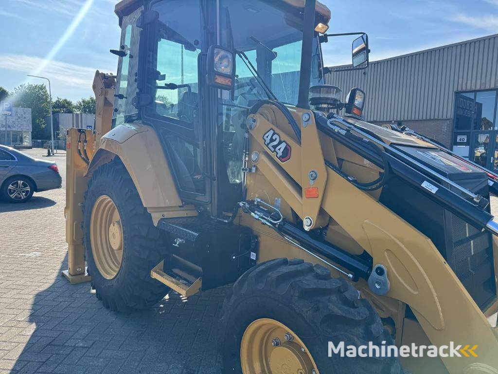 CAT 424 4X4 ( NEW UNUSED )