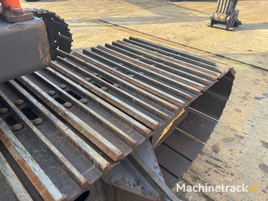 Volvo EC 160 EL ( 3.451 HOURS ORIGINAL )