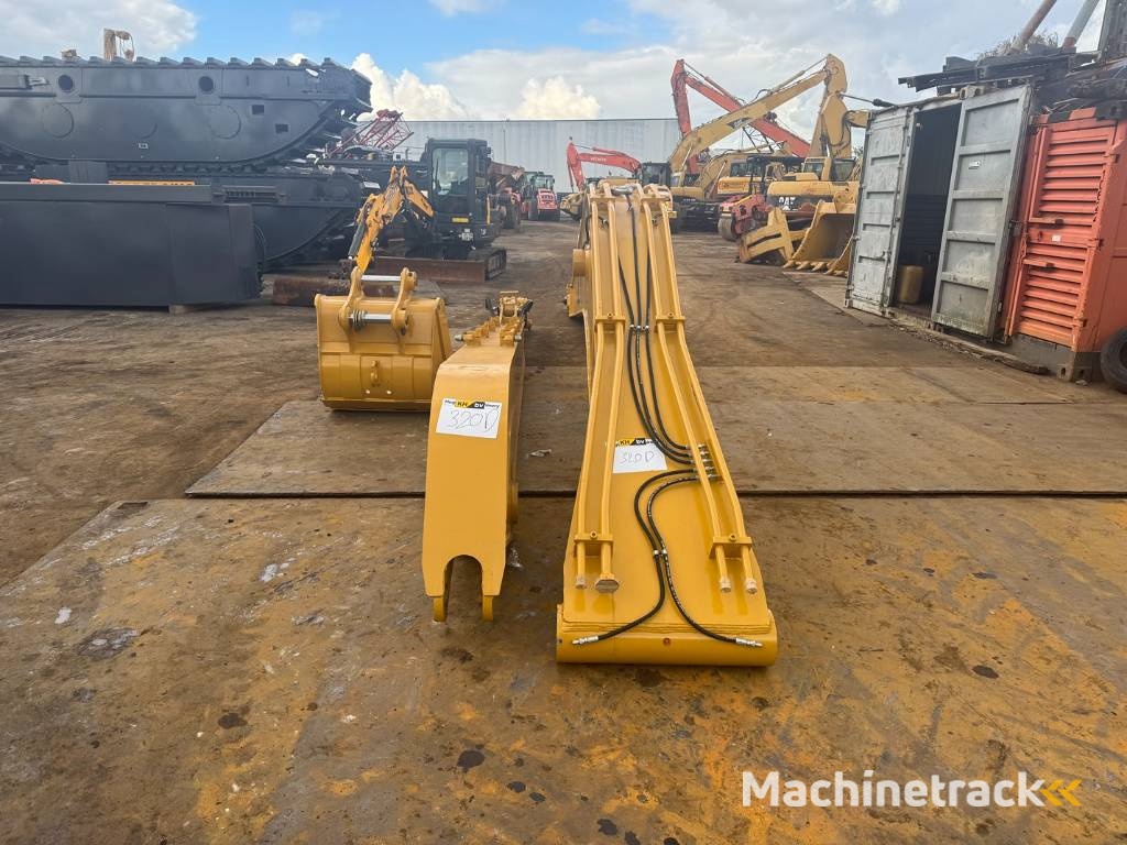 CAT 320FL LONG REACH BOOM 15M