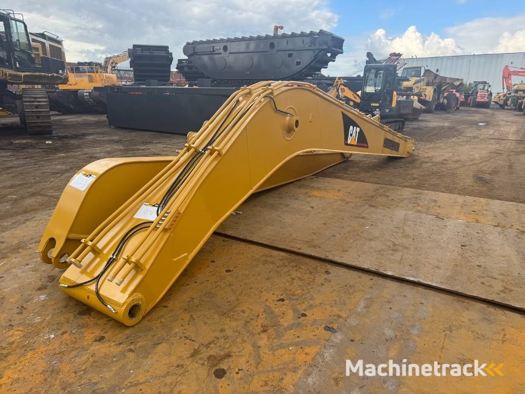 CAT 320FL LONG REACH BOOM 15M