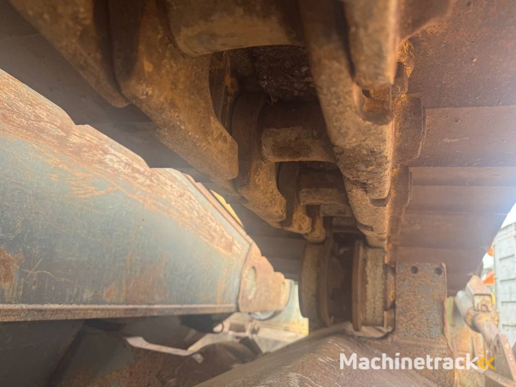 Liebherr PR 734 L GP