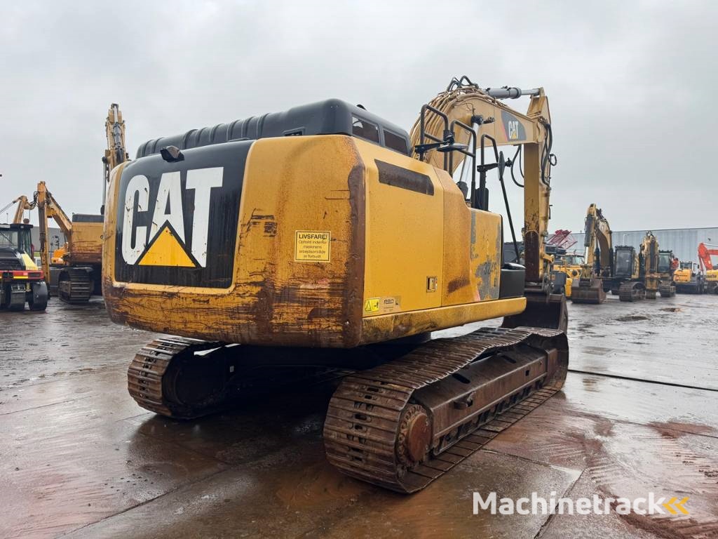 CAT 324 EL