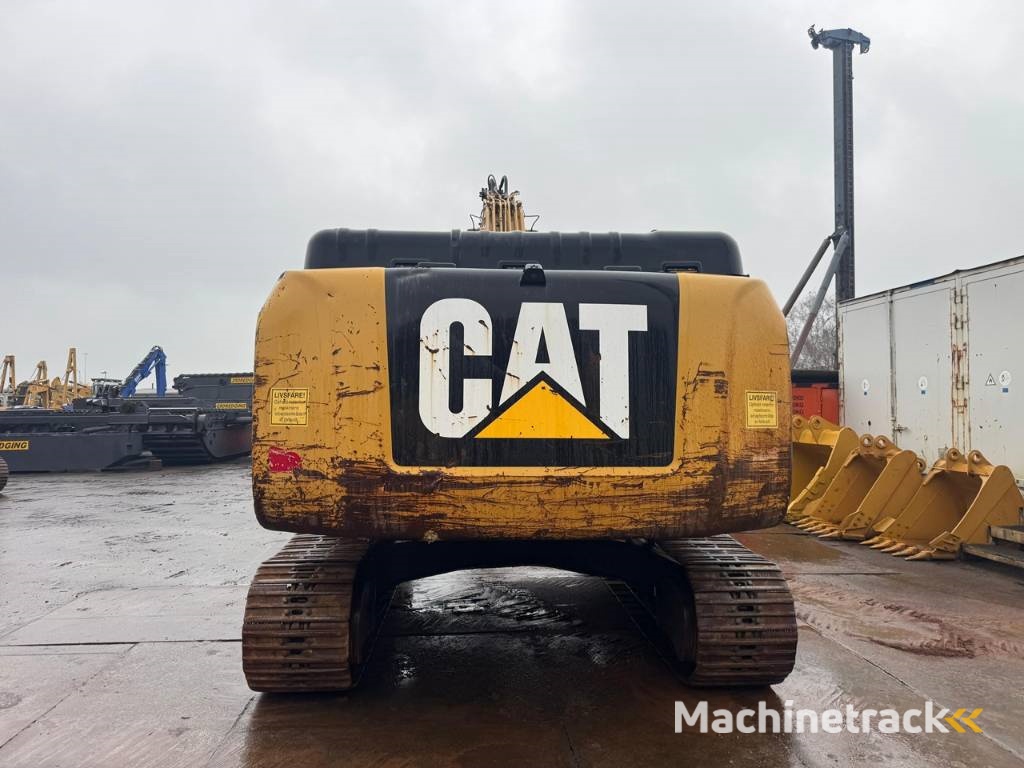 CAT 324 EL