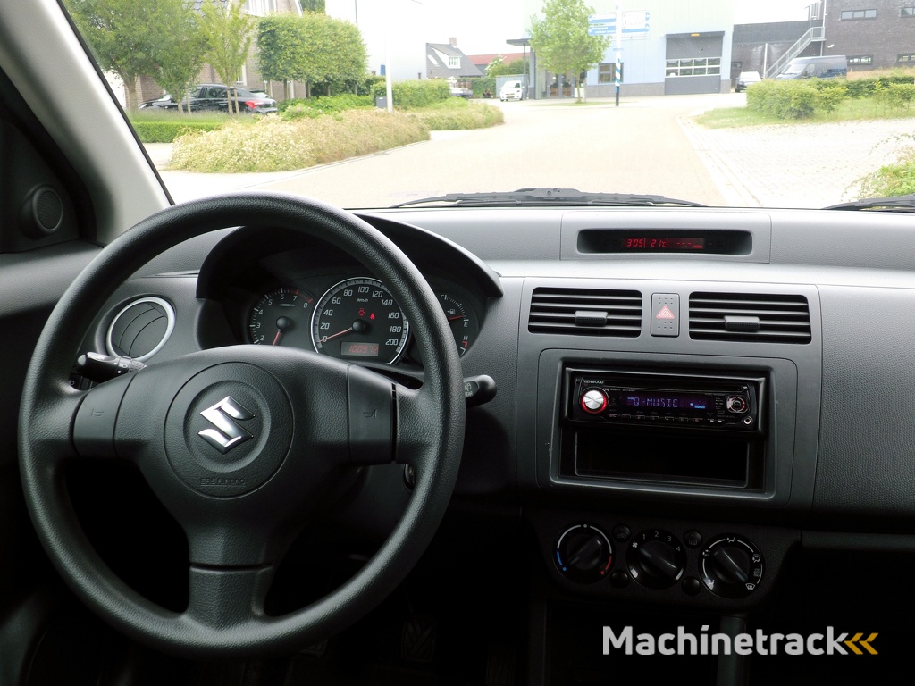 Suzuki Swift 1.3 COMFORT BJ`2008, 100.972 KM !