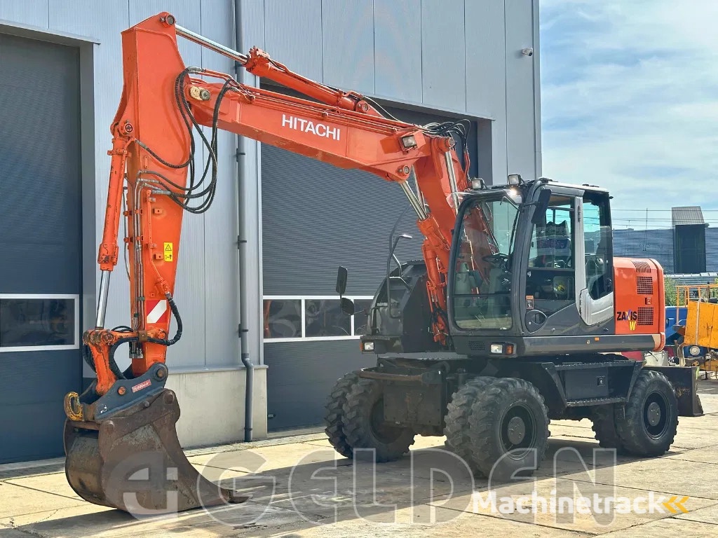 Hitachi ZX145W-3 / ZX140 OilQuick