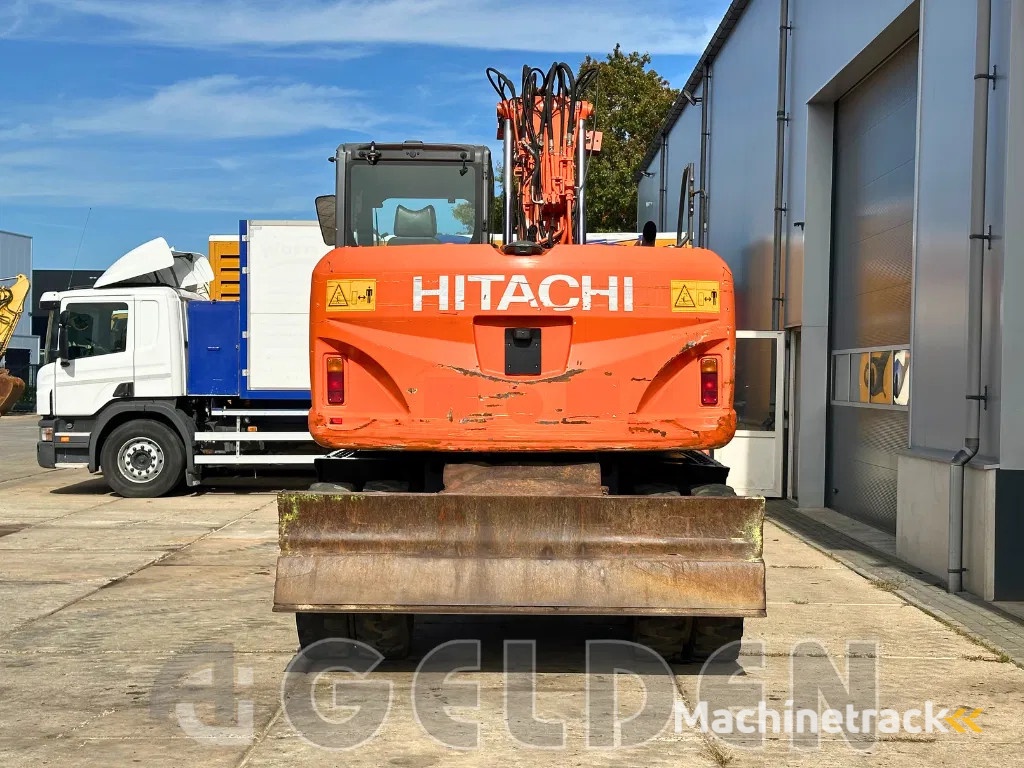 Hitachi ZX145W-3 / ZX140 OilQuick