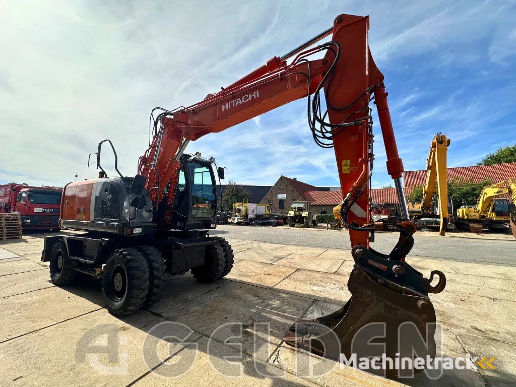 Hitachi ZX145W-3 / ZX140 OilQuick