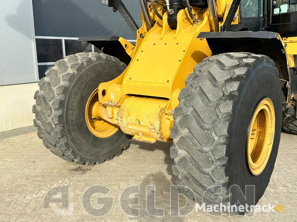 Caterpillar 950M - FULL CAT SERVICE