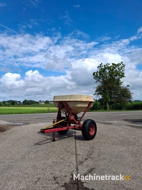 Vicon PS 603 | Pendelstrooier | Op onderstel