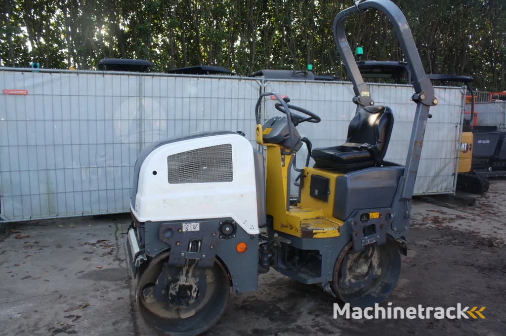 Atlas Copco CC800 dynapac tandemwals 421H wals