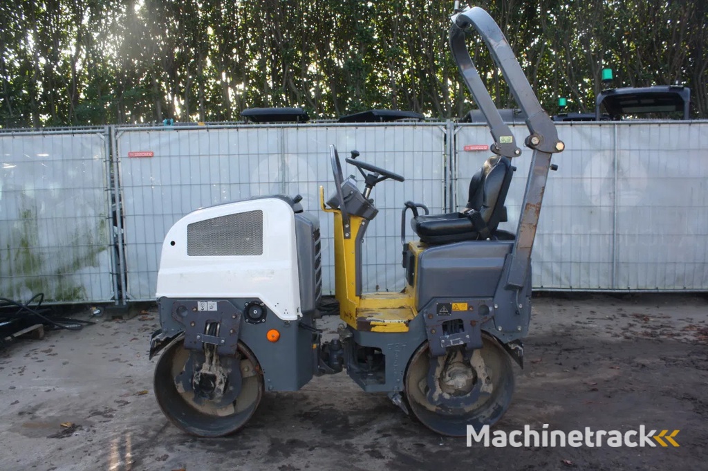 Atlas Copco CC800 dynapac tandemwals 421H wals
