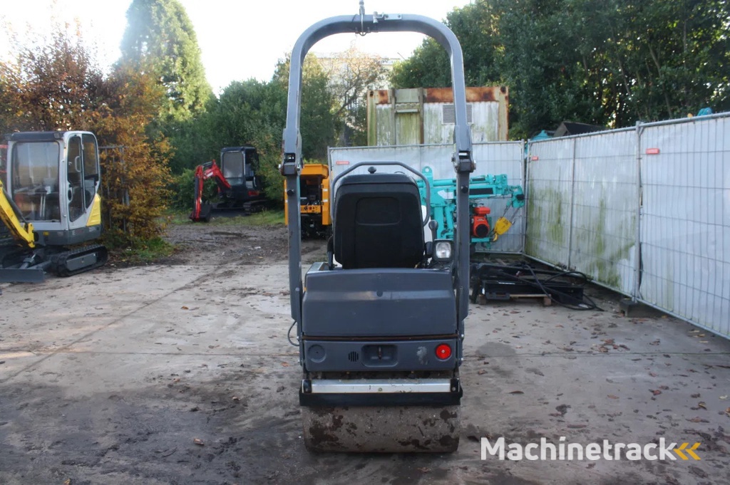 Atlas Copco CC800 dynapac tandemwals 421H wals