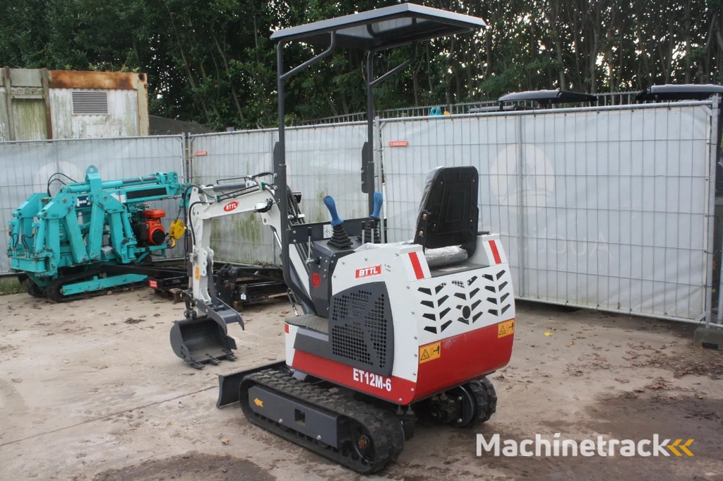 Takeuchi BTLL Et12 minigraver demo graafmachine