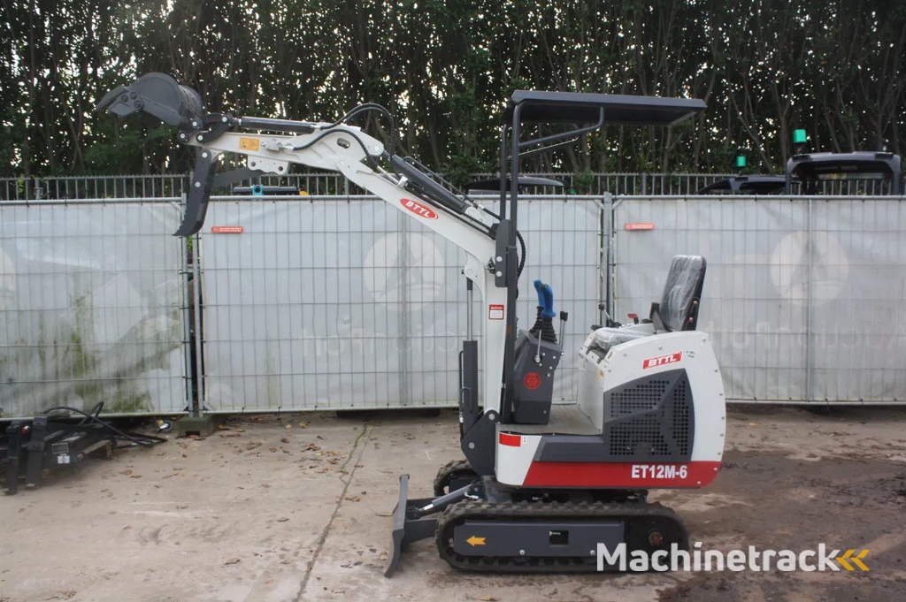 Takeuchi BTLL Et12 minigraver demo graafmachine