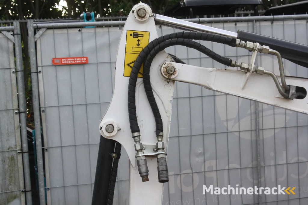 Bobcat E17 2021 890H minigraver graafmachine