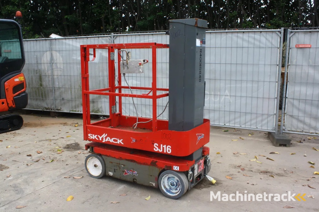 Skyjack SJ16 2018 6.75 MTR schaarhoogwerker elektrische